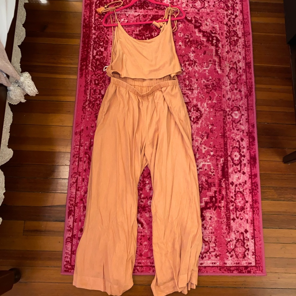 Free people dark peach jumper.